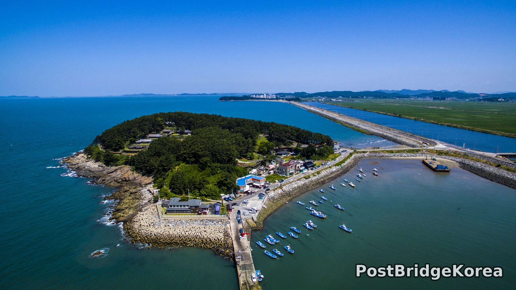 Sanghwawon Aerial Drone Photography: Tidal Peninsula Geometry and Multi-Layer Composition Guide for Summer Coastal Shooting